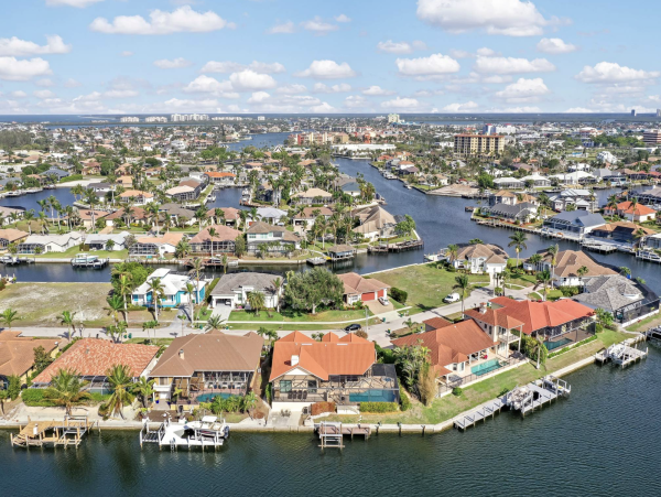 Marco Island Waterfront Luxury Villa